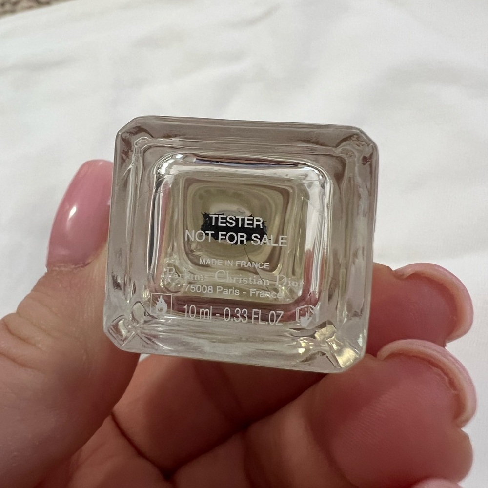 Dior Top Coat Abricot - Picture 3 of 3